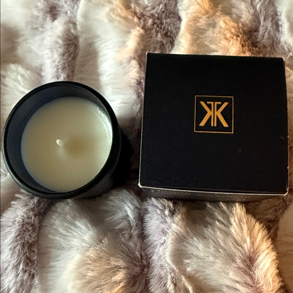 MFK Oud Satin Mood Mini Travel Candle
